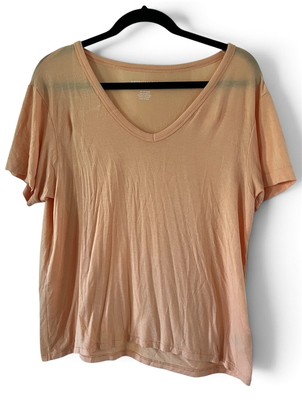 American Eagle Outfitters Women’s V-Neck Short Sleeve Tee in Peach